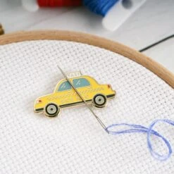 Taxi Cab Magnetic Needle Minder