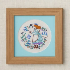 My Story With Flowers Hand Embroidery Kit - Small Frame