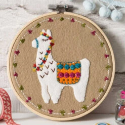 Llama Felt Appliqué Hoop Kit