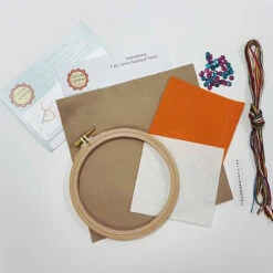 Llama Felt Appliqué Hoop Kit -Olympus Handmade Store Corinne Lapierre Felt Llama Applique Embroidery Hoop Craft Kit Detail Contents