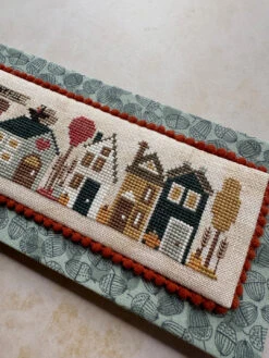 Tiny Town Cross Stitch Pattern - Thankful 8 Tiny Town Cross Stitch Pattern - Thankful -Olympus Handmade Store IMG 5119