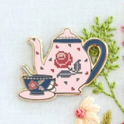 Roses Tea Set Needle Minder -Olympus Handmade Store RosesTeaSetNeedleMinder6
