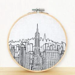 New York City Hand Embroidery Kit - Top Of The Rock