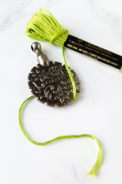 Clover Thread Cutter Pendant -Olympus Handmade Store clover thread cutter pendant 3