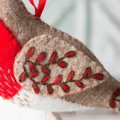 Felt Craft Mini Kit - Robin -Olympus Handmade Store corinne lapierre felt craft kit robin 0002 Layer2