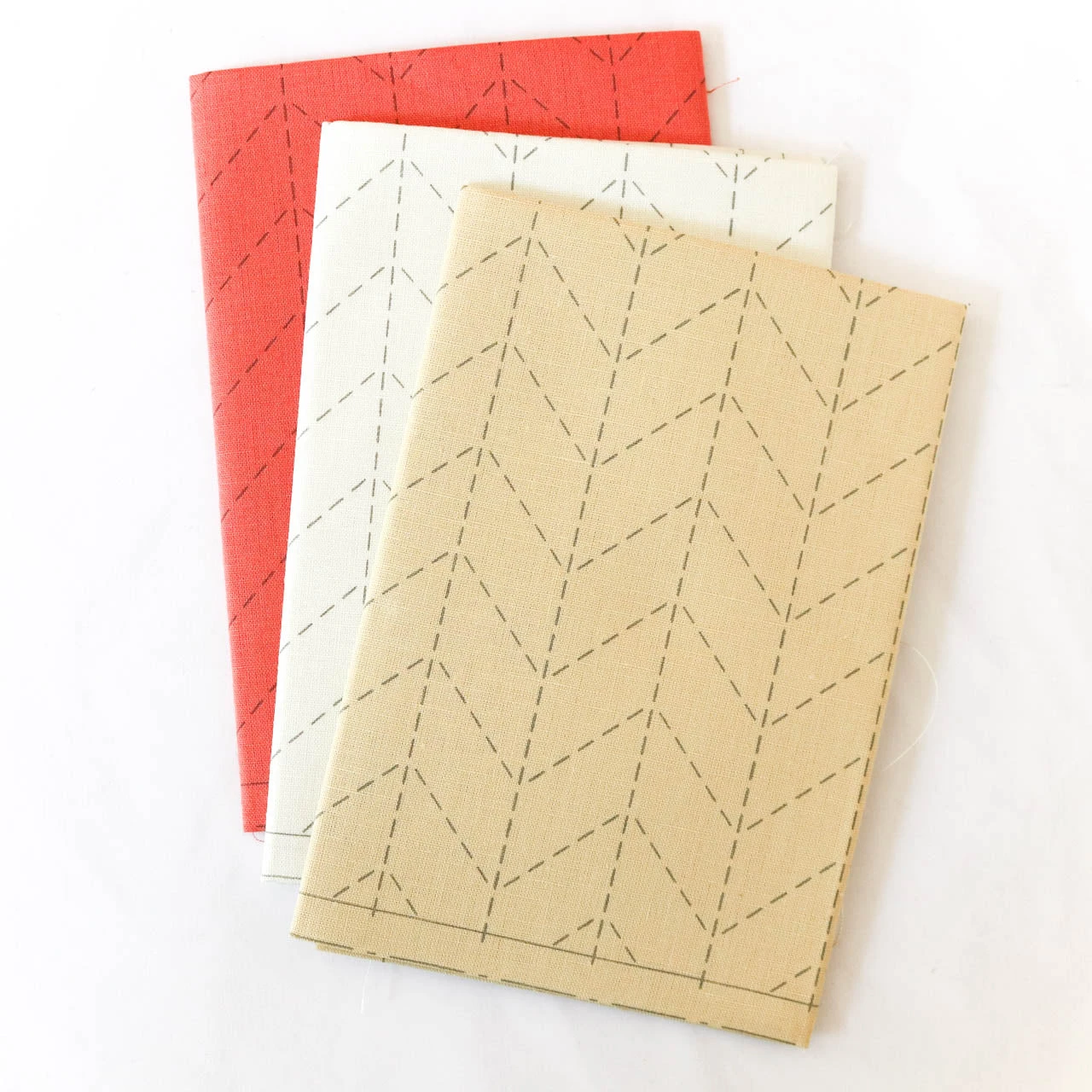 Hidamari Preprinted Sashiko Cloth - Sugiaya (Herringbone) 3 Hidamari Preprinted Sashiko Cloth - Sugiaya (Herringbone)