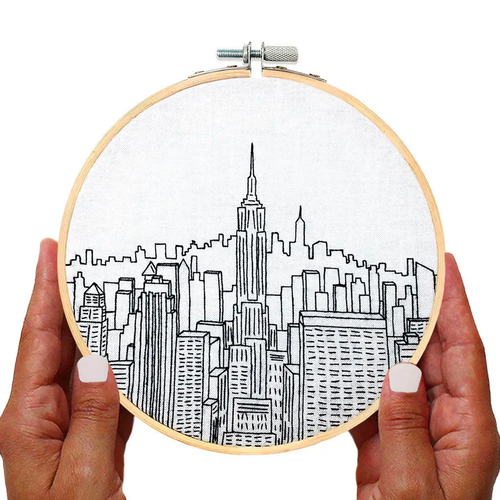New York City Hand Embroidery Kit - Top Of The Rock 5 New York City Hand Embroidery Kit - Top Of The Rock - Image 3