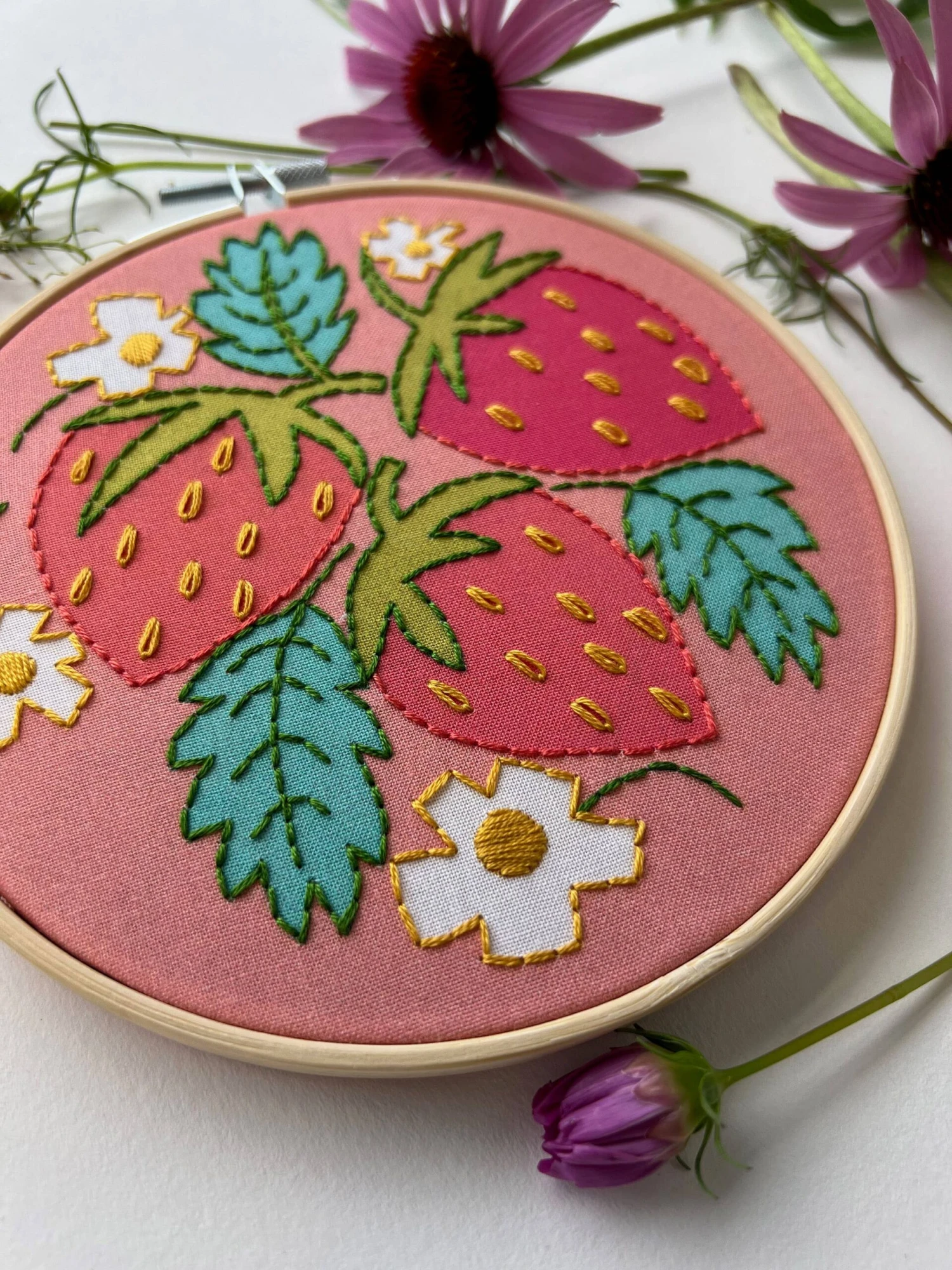 Strawberries Hand Embroidery Kit 5 Strawberries Hand Embroidery Kit - Image 3