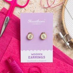 Crafty Earrings - Embroidery Hoops