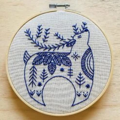 Hygge Reindeer Hand Embroidery Kit -Olympus Handmade Store hook link tinker embroidery kit hygge reindeer 04
