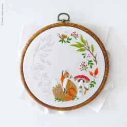 Autumn Fox Hand Embroidery Kit -Olympus Handmade Store tamar hand embroidery kit autumn fox 0005 Layer3 8644766f 20e7 4f67 ab25 021192094607