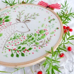Christmas Deer Hand Embroidery Kit -Olympus Handmade Store tamar hand embroidery kit christmas deer 03