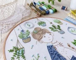 Olympus Handmade Store 26 Olympus Handmade Store -Olympus Handmade Store tamar hand embroidery kit hair bun girl 02