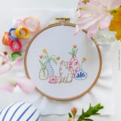 Tulips And Cat Hand Embroidery Kit -Olympus Handmade Store tamar hand embroidery kit tulips cat 05