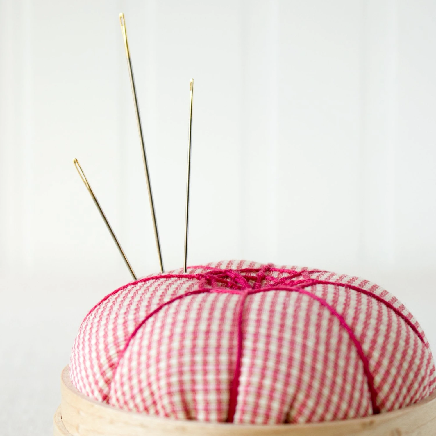 Tulip Premium Sashiko Needles - Assorted Long 6 Tulip Premium Sashiko Needles - Assorted Long - Image 4